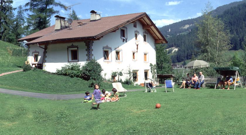 Apartment Puciacia - Bauernhof Santa Cristina Val Gardena Ruang foto